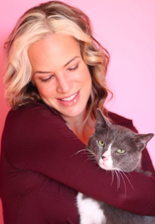 Dr. Patty Khuly and cat