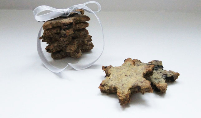blueberry snowflake dog treats