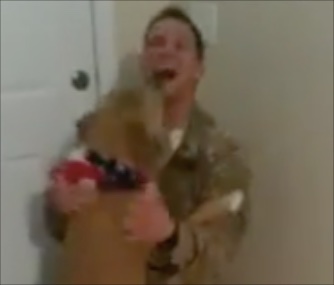 A video of Simba's reunion with his soldier has gone viral.