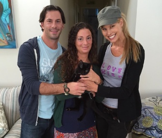 Beth Stern delivered Ace, a one-eyed kitten, to his new owners.