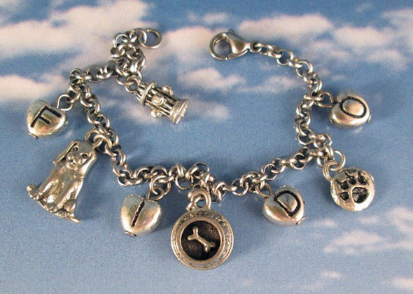 GRAPHICS & MORE Pug Sticking Out Tongue Silver Plated Bracelet with Antiqued Charm GRAPHICS & MORE Pug Sticking Out Tongue Silver Plated Bracelet with Antiqued Charm