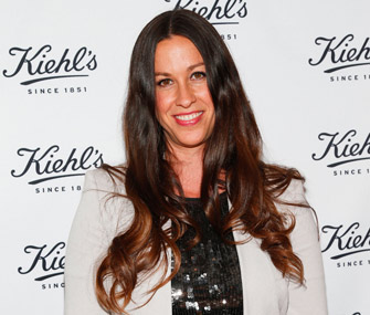 Alanis Morrisette is in a dog custody battle