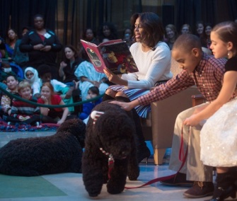 Bo and Sunny joined Michelle Obama on a holiday visit to the National Children's Medical Center in Washington.